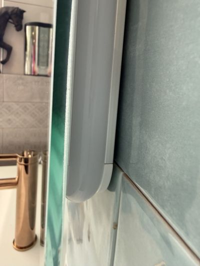 ALICANTE K правоъгълно огледало 60х80см с лед осветление и плака срещу изпотяване